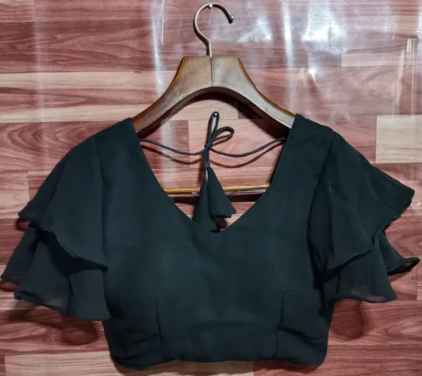 Kalapati_V-Neck_Women_Blouse_()