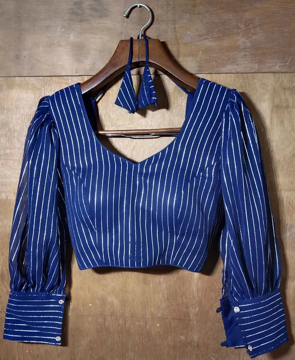 Kalapati_V-Neck_Women_Blouse_()