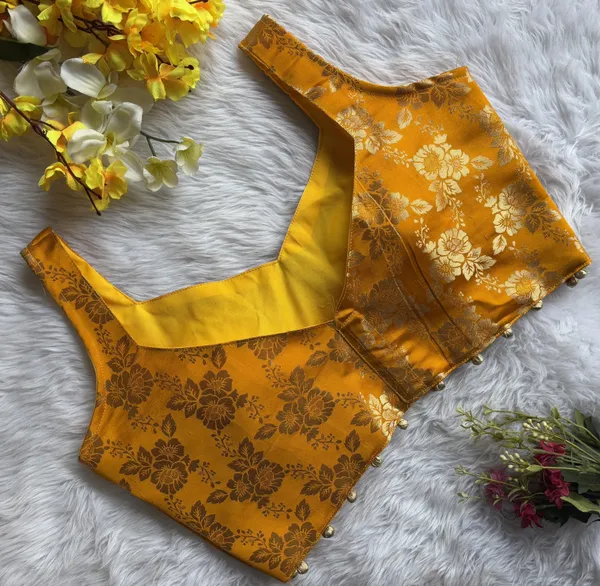 Kalapati_Sweetheart_Neck_Women_Blouse_()