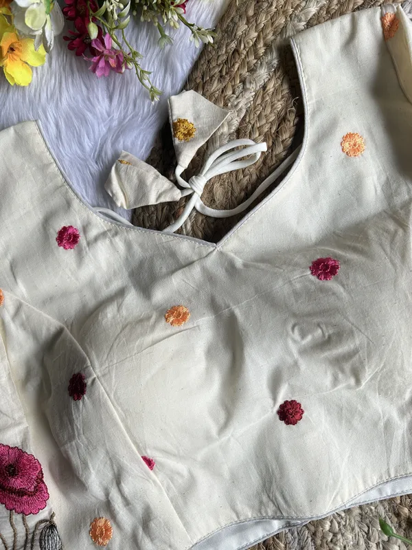 Kalapati_V-Neck_Women_Blouse_()