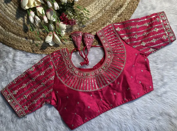 Kalapati_Sweetheart_Neck_Women_Blouse_()