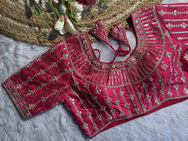 Kalapati_Sweetheart_Neck_Women_Blouse_()