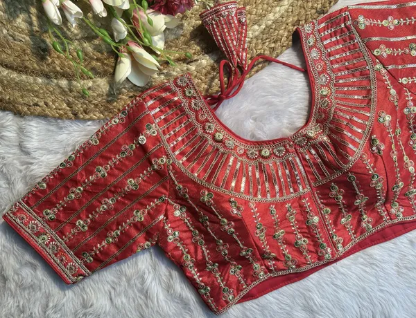 Kalapati_Sweetheart_Neck_Women_Blouse_()