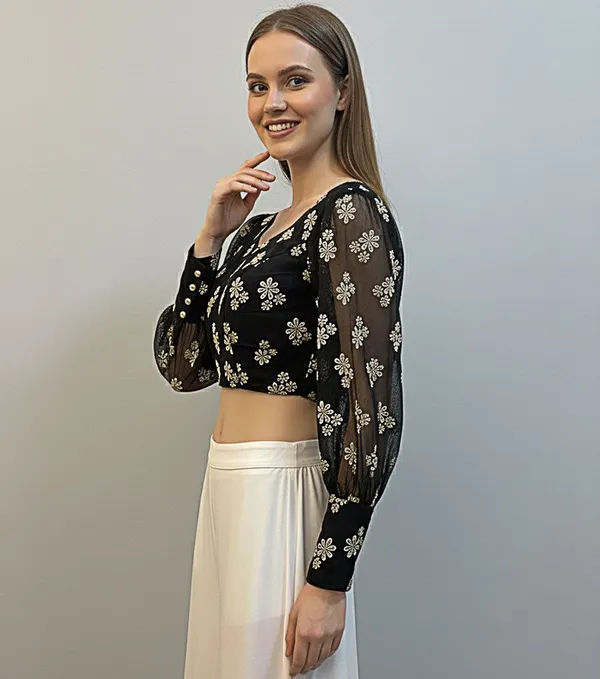 Kalapati_Square_Neck_Women_Blouse_()