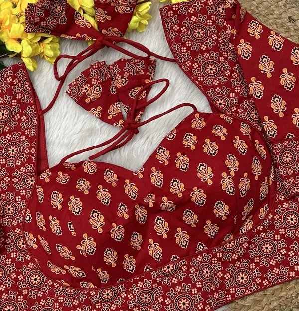 Kalapati_Sweetheart_Neck_Women_Blouse_()