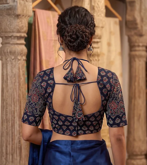 Kalapati_Halter_Neck_Women_Blouse_()