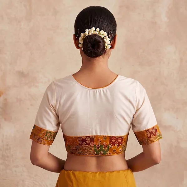 Kalapati_Round_Neck_Women_Blouse_()