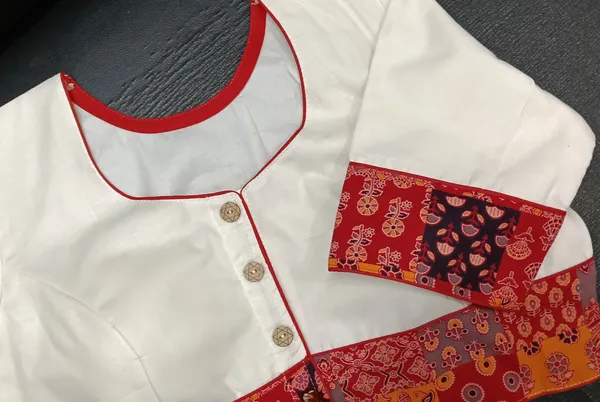 Kalapati_Round_Neck_Women_Blouse_()