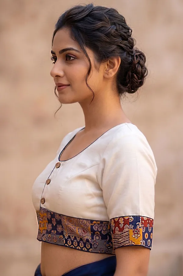 Kalapati_Round_Neck_Women_Blouse_()