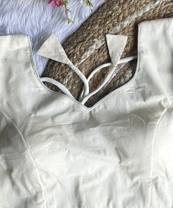 Kalapati_Sweetheart_Neck_Women_Blouse_()