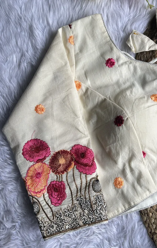 Kalapati_V-Neck_Women_Blouse_()