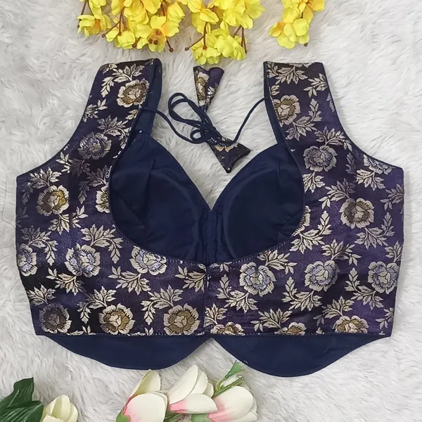 Kalapati_Sweetheart_Neck_Women_Blouse_()