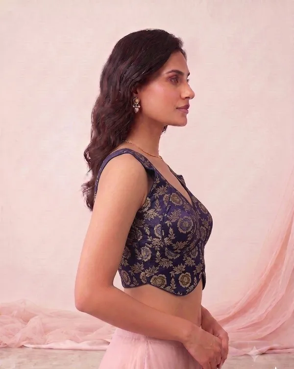 Kalapati_Sweetheart_Neck_Women_Blouse_()