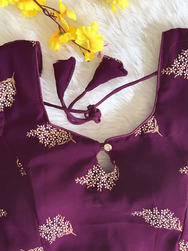 Kalapati_V-Neck_Women_Blouse_()