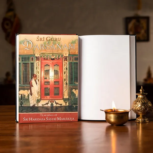 Sri_Guru_Darsanam_Hardcover_Religious_Book