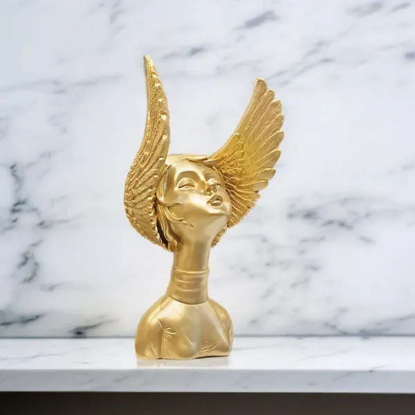 Gold_Marble_Dust_X_Resin_Sculpture_For_Home_Decor