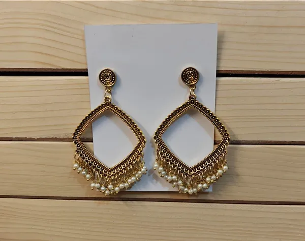 Gold_Tone_Geometric_Pearl_Drop_Earrings_For_Women