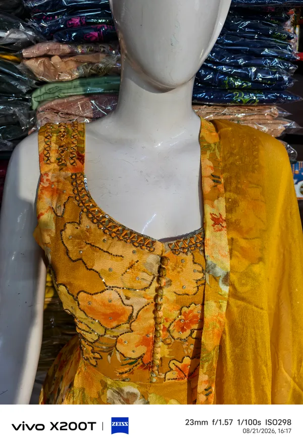 Yellow_Floral_Printed_Kurta_Set_With_Dupatta_for_Women