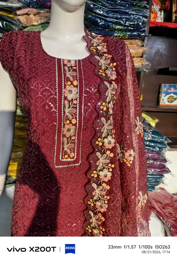 Maroon_Embroidered_Kurta_Set_for_Women