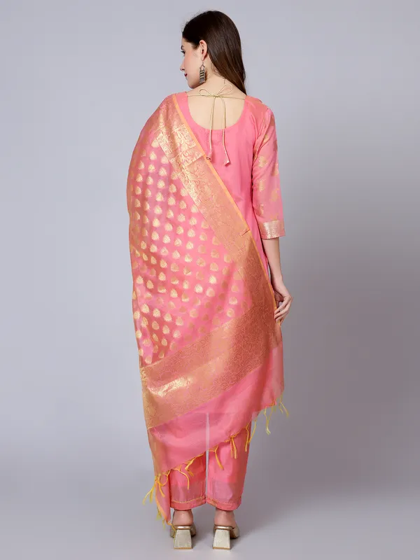 Pink_Embroidered_Kurta_Pant_Set_for_Women