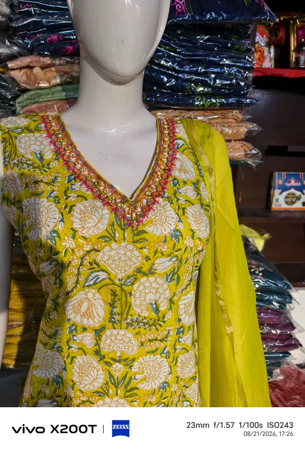 Yellow_Floral_Print_Kurta_Set_for_Women