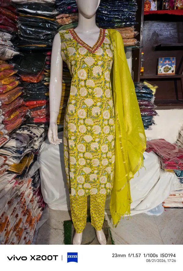 Yellow_Floral_Print_Kurta_Set_for_Women