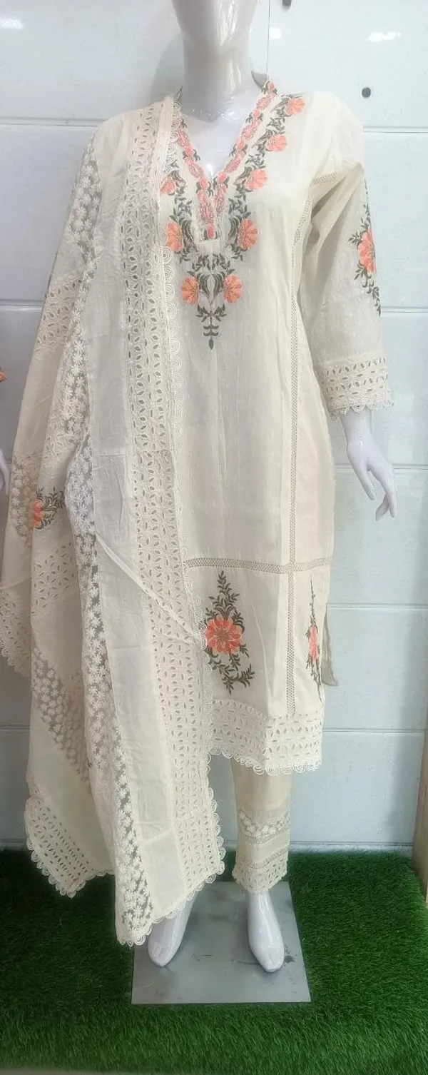 Off_White_Embroidered_Kurta_Set_With_Dupatta_for_Women