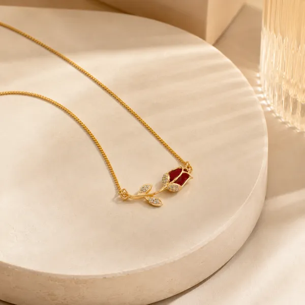 Gold_925_Silver_Red_Onyx_Cz_Rose_Motif_Pendant_Necklace_For_Women