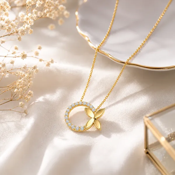 Gold_Tone_Butterfly_Pendant_Necklace_For_Women