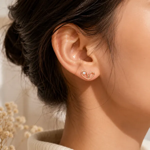 Rose_Gold_Heart_Stud_Earrings_For_Women