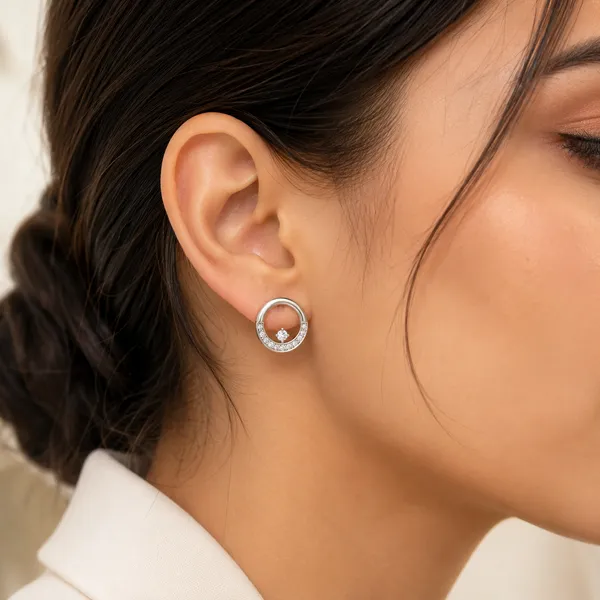 Silver_Tone_Circular_Crystal_Stud_Earrings_For_Women