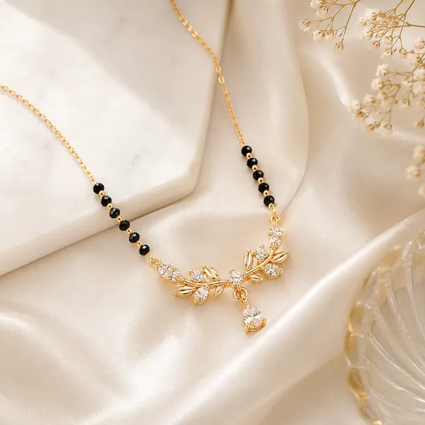 Gold_Tone_Black_Beaded_Pendant_Necklace_For_Women