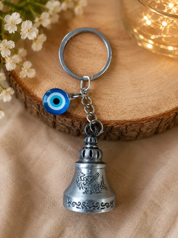 Silver_Metal_Evil_Eye_Bell_Keychain_for_Men_And_Women