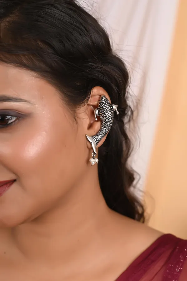 Fish_Ear_cuff