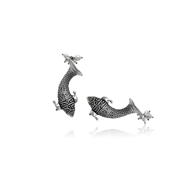 Fish_Ear_cuff