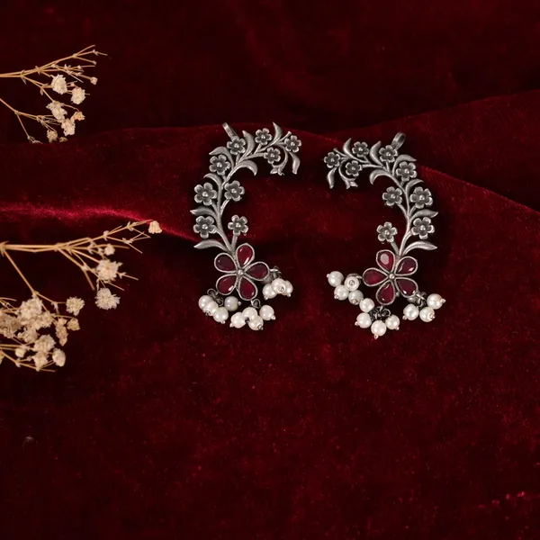 Floral_Silver_Oxidised_Ear_Cuff