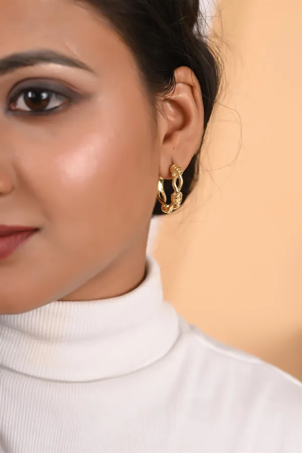 Gold_Plated_Twist_Hoop_Earrings