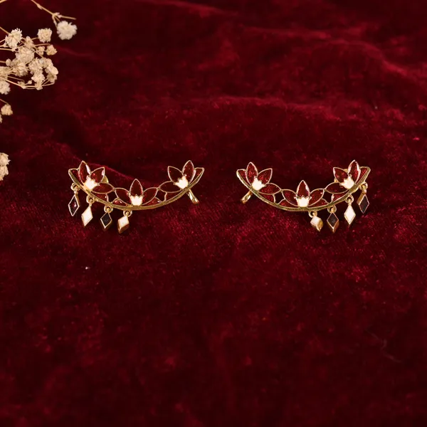 Gold_Plated_Lotus_Ear_Cuff