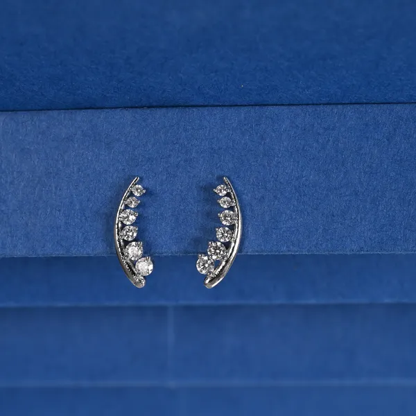 Silver_Curve_Studs