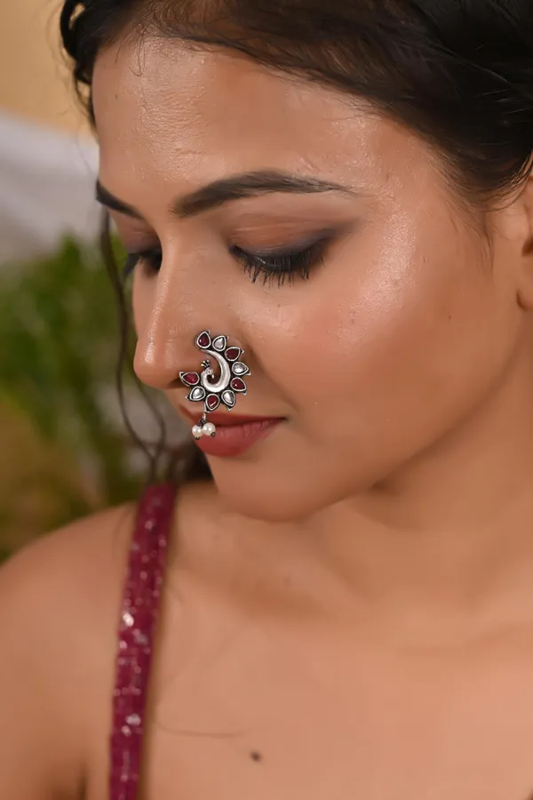 Kundan_Oxidised_Nose_Stud