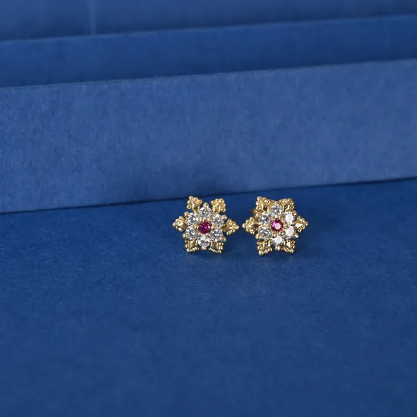 Bloom_Studs