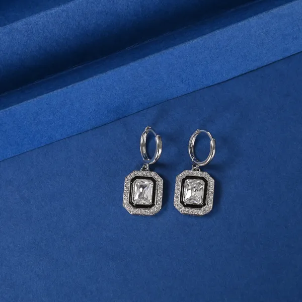 Silver_Hoop_Drop_Earrings