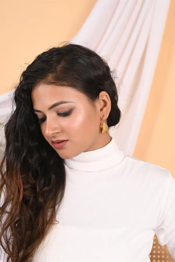 Gold_Plated_Honeycomb_Hoops