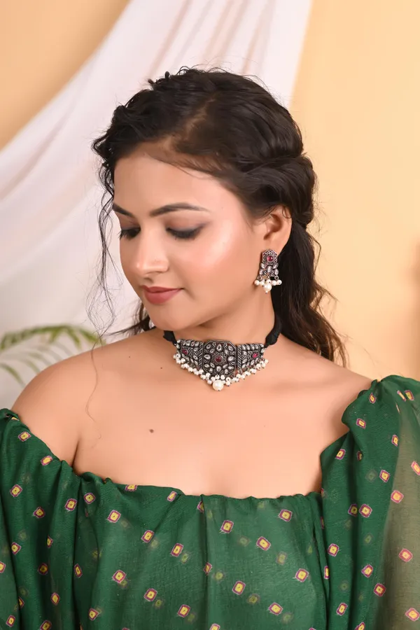 Kundan_Choker_Jewellery_Set