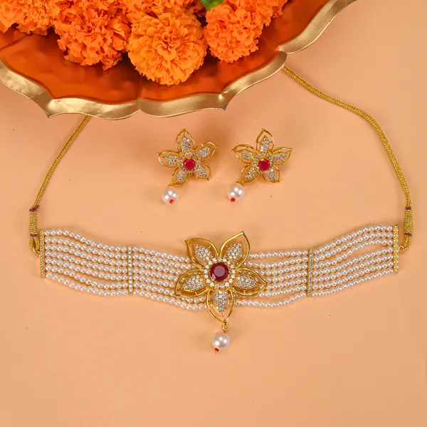 Zircon_Studded_White_Jewellery_Set