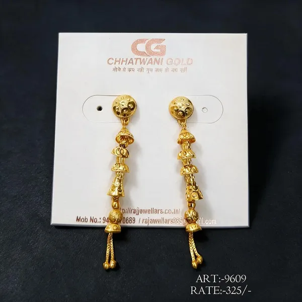 Gold_Tone_Traditional_Dangle_Earrings_For_Women