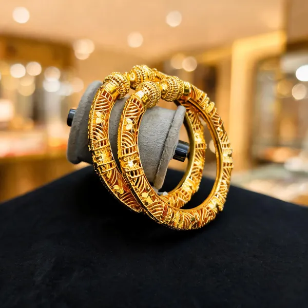 Gold_Copper_Engraved_Textured_Bangle_Set_For_Women