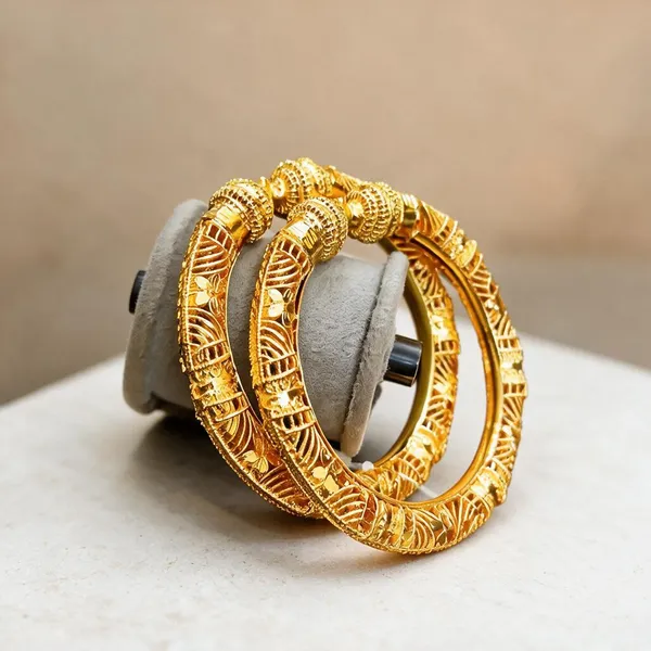 Gold_Copper_Engraved_Textured_Bangle_Set_For_Women