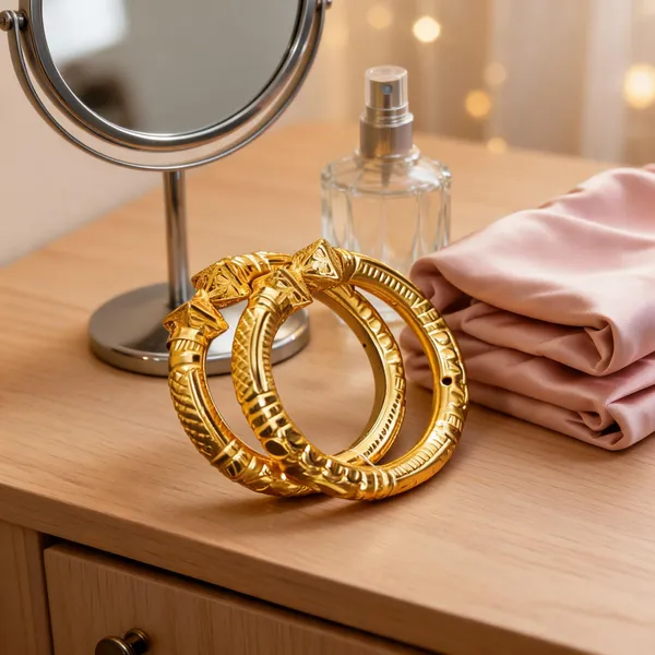 Gold_Copper_Engraved_Textured_Bangle_Set_For_Women