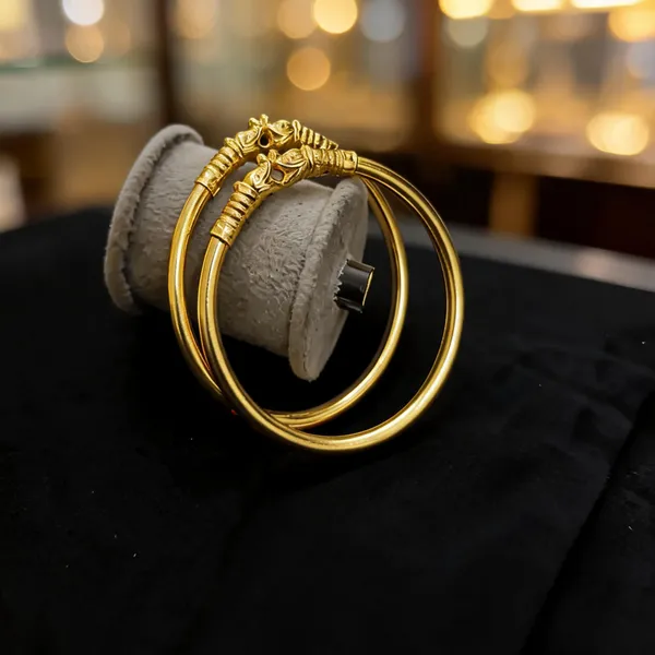 Gold_Copper_Floral_Traditional_Bangles_For_Women